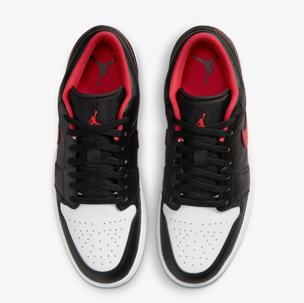 NIKE AIR JORDAN 1 LOW
